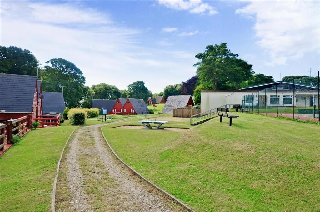 Chalet Brightstone Kingsdown Cliffs Location With Indoor Pool, Tennis Court, Mini-Golf Short Walk To Beach And 3 Great Local Pubs Exterior foto